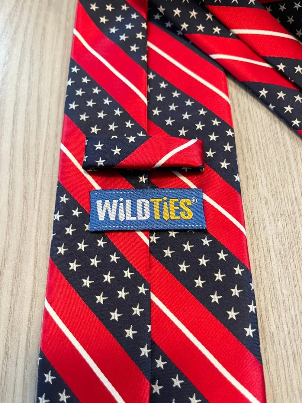 Wild Ties Men's Patriotic Stars Stripes Red White Blue Necktie USA Novelty XL